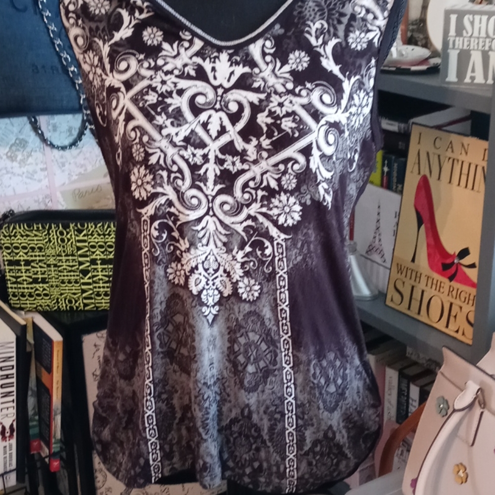 Skinny Minnie Black, White and Gray Tank Top